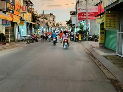 Mtkd - ht6 - quận 12 - dt 3.8 27m. đường nhựa 10m. đang cho thuê 7tr/tháng. 0