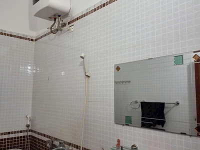 Bán nhà 2.5 tầng KĐT Vạn Lộc, ph Tứ Minh, TP HD, 74.25m2, mt 4.5m, 3 ngủ, 2 vs, giá tốt 4