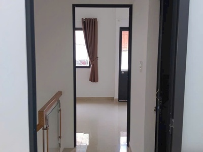 Nhà hẻm 2 xẹt tỉnh lộ 10, Bình Trị Đông dt 40m2 1 lầu 2pn 2wc giá 3,95 tỷ 3
