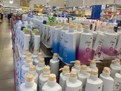 Lao động phổ thông cuối năm 1