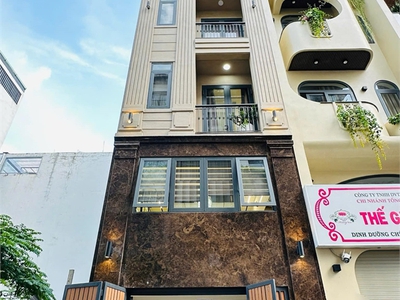 Khu vip thống nhất, phường 11. nhà 6 tầng thang máy, nội thất cao cấp hơn 2 tỷ, 0