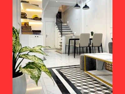 Bán gấp giá rẻ nhà nguyễn văn cừ 43m2 4t - ngõ ô tô - kinh doanh nhỏ - 10 phút đi hồ gươm 0