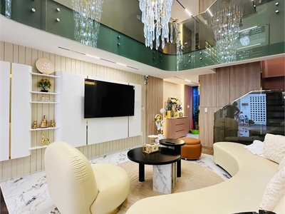 Khu vip thống nhất, phường 11. nhà 6 tầng thang máy, nội thất cao cấp hơn 2 tỷ, 1