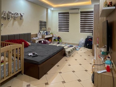 Bán nhà cũ ngọc lâm 51m2 - 3 tầng - mt 4.2m - ngõ nông - 8 phút đi hoàn kiếm 2