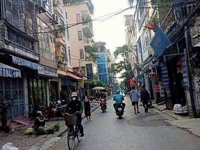 Phân lô phú diễn 50m nhà c4 khu phân lô cán bộ cục hậu cần 2