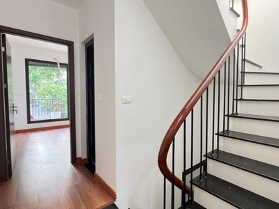 Bán nhà mặt phố phương liệt, 40m2 x 5 tầng, 11,9 tỷ, mặt tiền đẹp, kinh doanh đỉnh 3