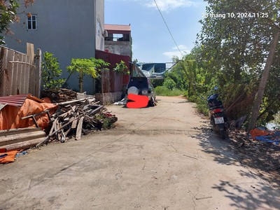 Chủ cần bán gấp 115m2, mt6.3m, 4.5 tỷ, cổ loa, đông anh, 2 mặt ngõ, ô tô tải. 2