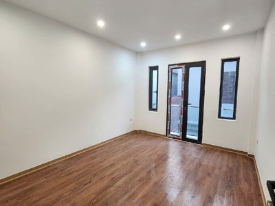 Bán nhà đẹp ngọc thụy - dân tự xây - gần trường việt pháp - ngõ ô tô thông, kinh doanh nhỏ     khu 2