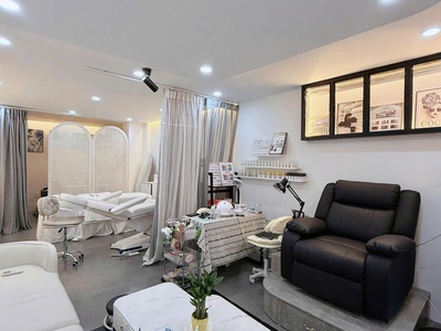 Do không quản lý nổi nên sang nhanh spa chi nhánh 2 tại đường nguyễn văn công, phường 3 1