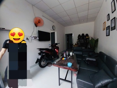 Giảm sốc 500tr chỉ còn 6tỷ2, nhà c4 shr, diện tích khủng 117m2, 1/ nguyễn văn quá cách mặt 1