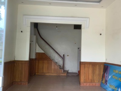 Chính chủ cho thuê nhà 2 tầng   tum mặt đường 359 đường trường chinh,  kinh doanh tốt 1