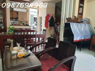 Q7 trần xuân soạn nhà 2 mặt tiền hẻm ngang hơn 5m cách mặt tiền chỉ 30m chỉ 5t tl 0
