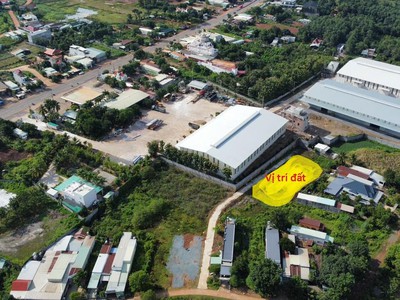 Đất thổ cư trung tâm thị  xã, mặttiền ql13 vào, dân đông, cổng xưởng giày da 195tr 3