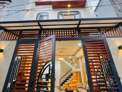 Nhà 2 tầng mặt tiền ngay chợ gần KDC Viet Sing trung tâm TP Thuận An 0