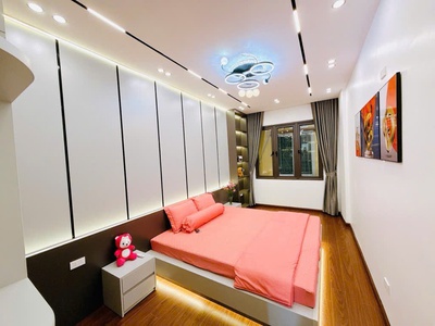 Bán nhà triều khúc sát phố đi bộ nguyễn xiển 23/28m xây 4 tầng,mt3m giá 4.6 tỷ 2