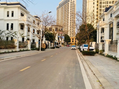 Bán biệt thự siêu đẹp tại KĐT VCI, Vĩnh yên, Vĩnh Phúc. Giá 14 tỷ DT 216m2 0