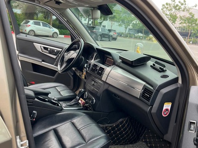 Chính chủ cần bán xe Mercedes Benz GLK 300 Class 2010 2