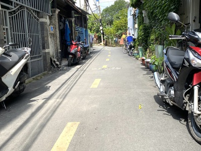 Bán Nhà MT Đường Số,75m2  4.5X17  Gần NGUYỄN DUY TRINH, Bình Trưng Đông, Q2, 1 Trệt 1 Lầu , chỉ 5 TỶ 4