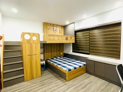 Nhà Đào Tấn 30m2 x 5 tầng, ô tô đỗ vài bước, ngõ thông thoáng, tặng full nội thất. 1