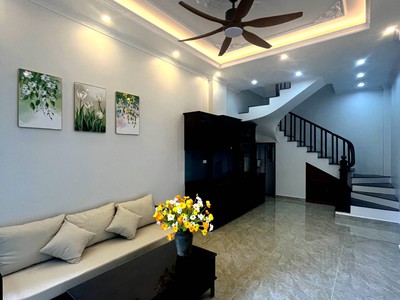 Nhà đẹp Xuân Đỉnh, BTL - Ở NGAY - VỊ TRÍ ĐẮC ĐỊA Giá chỉ 7 tỷ 1