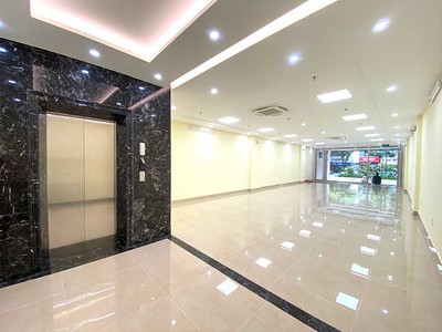 Bán Tòa Văn Phòng 8 Tầng Mặt Phố Quang Trung, DT 146m2, MT 6m.Vị Trí Lô Góc. Giá 62 TỶ 2