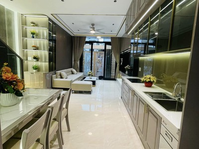 Bán nhà 3 tầng full nội thất xịn xò kiệt hoàng diệu - nhà gần đường chính 0