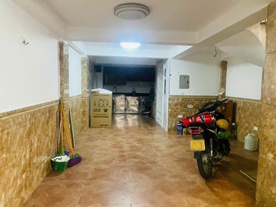 Cho thuê  Vp, cửa hàng,mặt bằng KD Tầng 1, diện tích 40m2 mặt ngõ 61 phố Phạm Tuấn Tài , Cầu Giấy 1
