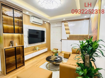 Cần bán nhà bồ đề lô góc , 2 thoáng ,gần đường ô tô , giá chỉ hơn 6 tỷ 3