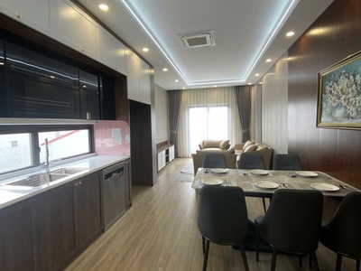 Nguyễn văn cừ, diện tích 184m2, 4 tầng, mặt tiền 7m, giá 42 tỷ 2