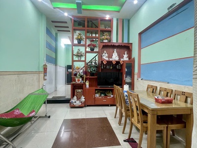 Bán gấp nhà lê văn quới hẻm 6m thông gần mặt tiền 52m2,4 tầng đúc btct nhỉnh 5 tỷ 1