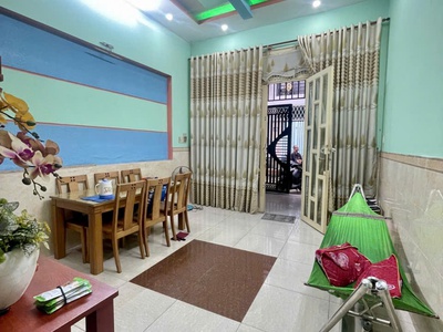 Bán gấp nhà lê văn quới hẻm 6m thông gần mặt tiền 52m2,4 tầng đúc btct nhỉnh 5 tỷ 2