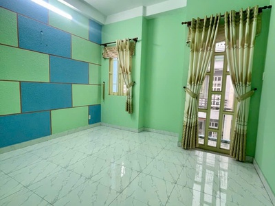 Bán gấp nhà lê văn quới hẻm 6m thông gần mặt tiền 52m2,4 tầng đúc btct nhỉnh 5 tỷ 3