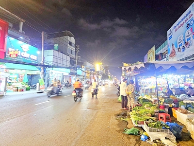 Cho thuê mặt bằng 412B -412C Cách Mạng Tháng Tám, Phường 11, Quận 3. 3 Tầng, 8x23 chỉ 80tr 2