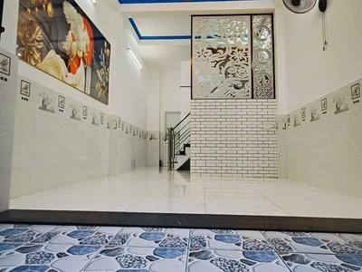 Căn Góc 2 Mặt Hẻm Xe Hơi , Cách Nguyễn Duy Trinh 50m, Ngay THCS Long Trường ,Q9, Chỉ 3.9 Tỷ TL 0