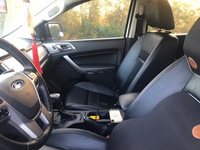 Mình cần bán chiếc xe ford Ranger lIMITED đời 2021. 1