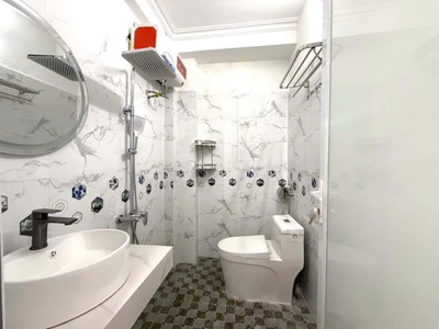 Cần bán gấp nhà HXH Chu Văn An Bình Thạnh khu phân lô VIP nhà mới sổ vuông đẹp nhỉnh 4 tỷ. 3