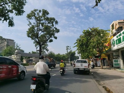 Bán nhà Gò Vấp, hẻm xe hơi, sát mặt tiền Nguyễn Kiệm, tiện kinh doanh,  64M , hơn 6 tỷ TL 0