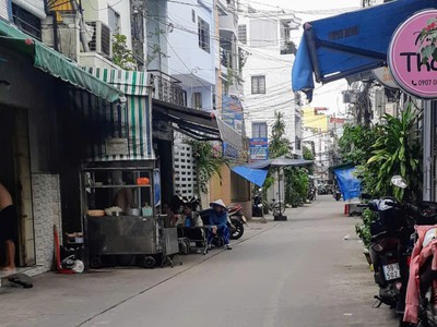 Hẻm 463 cmt8 quận 10, ngang 5m hiếm, nội thất cao cấp, giá chỉ 9.2 tỷ 0