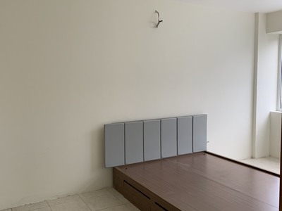 Gia đình cần bán căn hộ 117m2 3 ngủ ban công đông nam full đồ intracom 1 trung văn 1