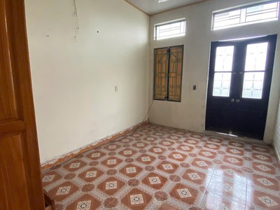 Bán đất  khuyến mại tặng thêm nhà mặt đường lý bôn - thái bình 0