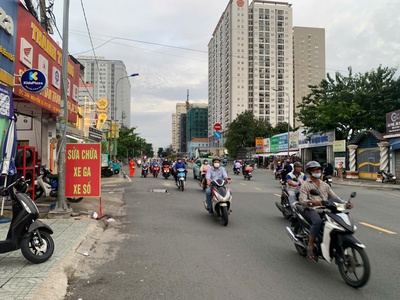 Quận bình thạnh , cần sang phòng trà cafe hát với nhau tại 248 nguyễn xí, f,13, tel : 4