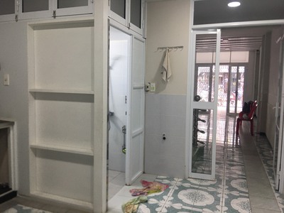 Cho thuê nhà nguyên căn mặt tiền  bà hạt 4