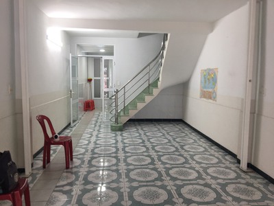 Cho thuê nhà nguyên căn mặt tiền  bà hạt 2