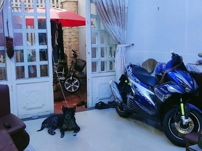 Nhà ngon bình thạnh  - gần hàng xanh, diện tích khủng 72m2, 2 lầu 3pn, hẻm xe hơi, sổ vuông ngang 1