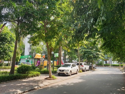 Cho thuê biệt thự LK Trịnh Văn Bô Nam Từ Liêm 80m x 5T giá 35 triệu, vỉa hè, ô tô, KD 2