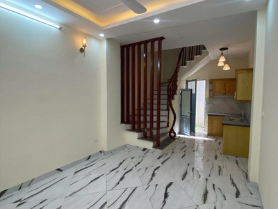 Bán nhà Hoà Bình, Hà Đông,nhà mới,ô tô 7 chỗ trước cửa,ngõ thông,56 m ,3.85 tỷ 0
