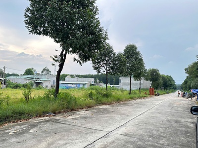 Bán Lô J Mỹ Phước 3 MT đường 16m thông, dân đông, SHR, Chính chủ 2