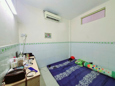 Bán nhà kế cách mạng tháng 8 tân bình, lô góc 40m2 3t 5pn chỉ 4.2 tỷ. 1