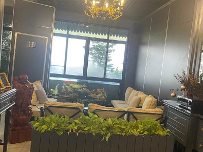 Bán toà nhà 10 tầng mặt tiền 10.5m đẹp nhất mặt phố nguyễn văn cừ - vỉa hè rộng 3m đường trước nhà 3