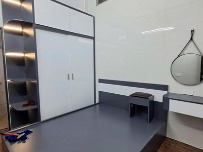 Bán b13 tập thể bệnh viện bạch mai. tầng 1 khu cán bộ nhân viên bệnh viện 2